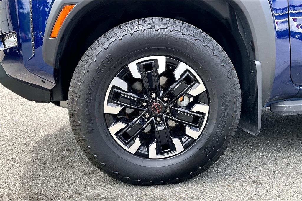 2023 Nissan Frontier PRO-4X - Photo 9