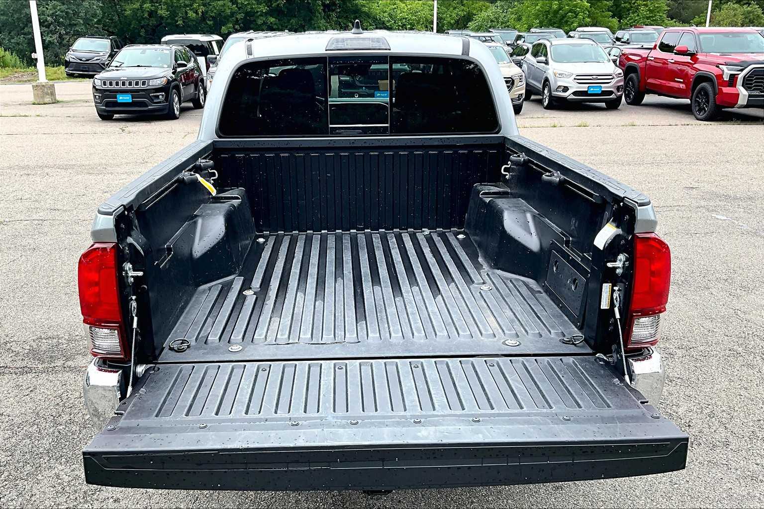 2021 Toyota Tacoma SR5 - Photo 30