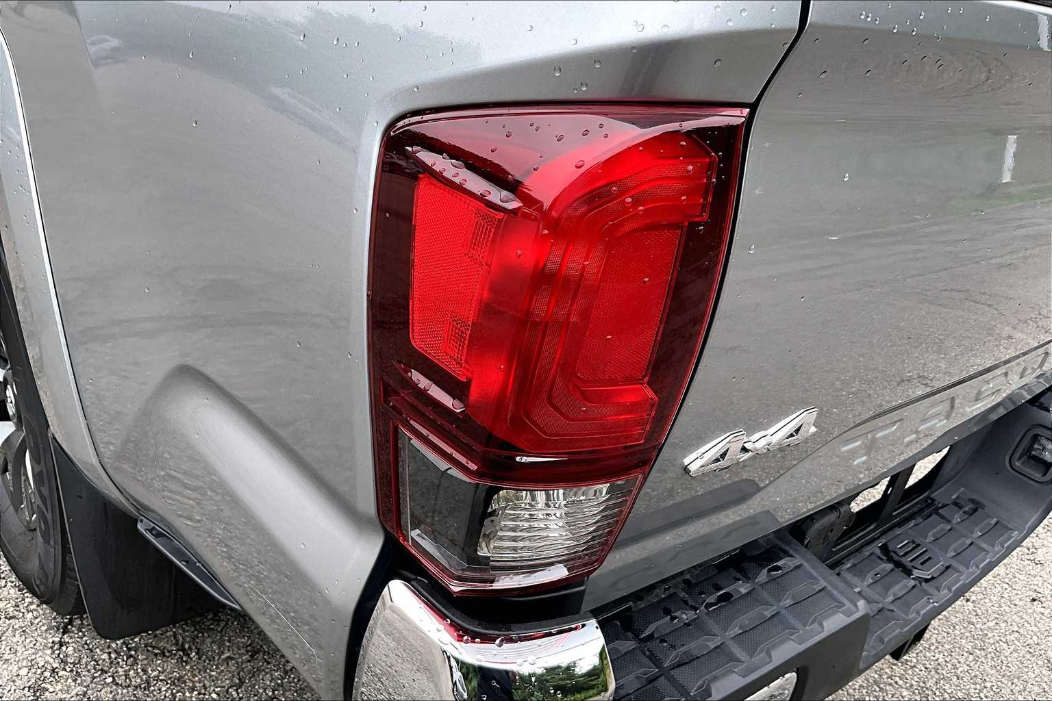 2021 Toyota Tacoma SR5 - Photo 33
