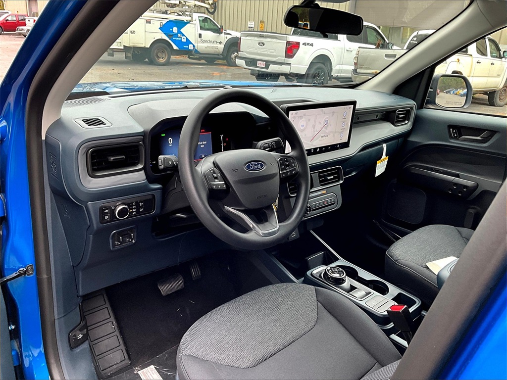 2025 Ford Maverick XL - Photo 7