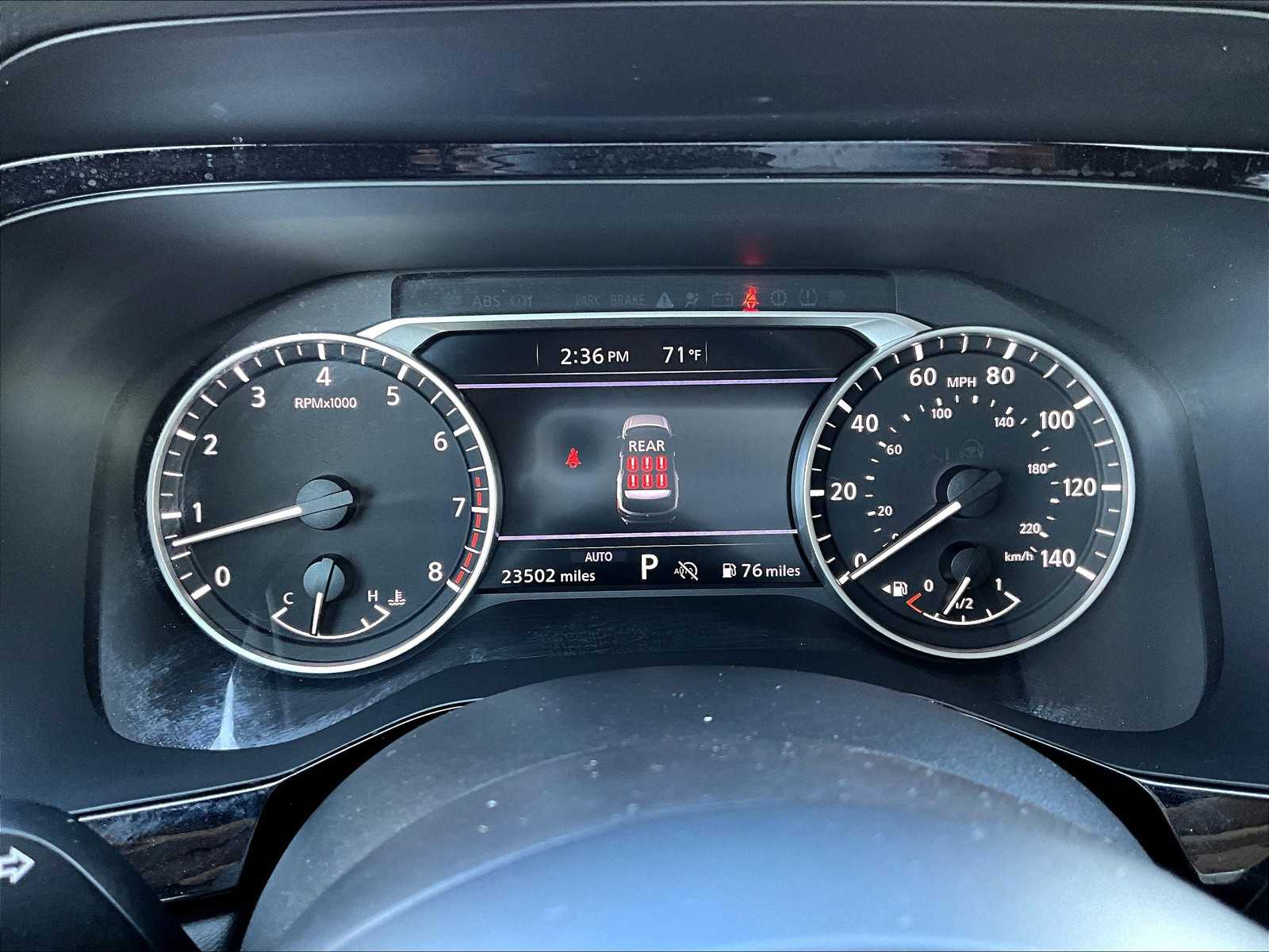 2025 Nissan Pathfinder SV - Photo 25