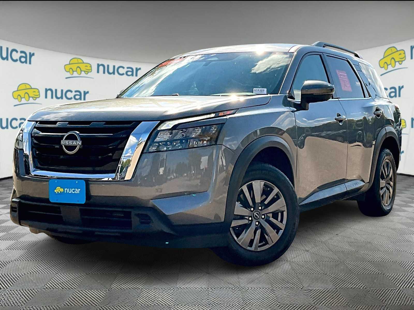 2025 Nissan Pathfinder SV - Photo 3