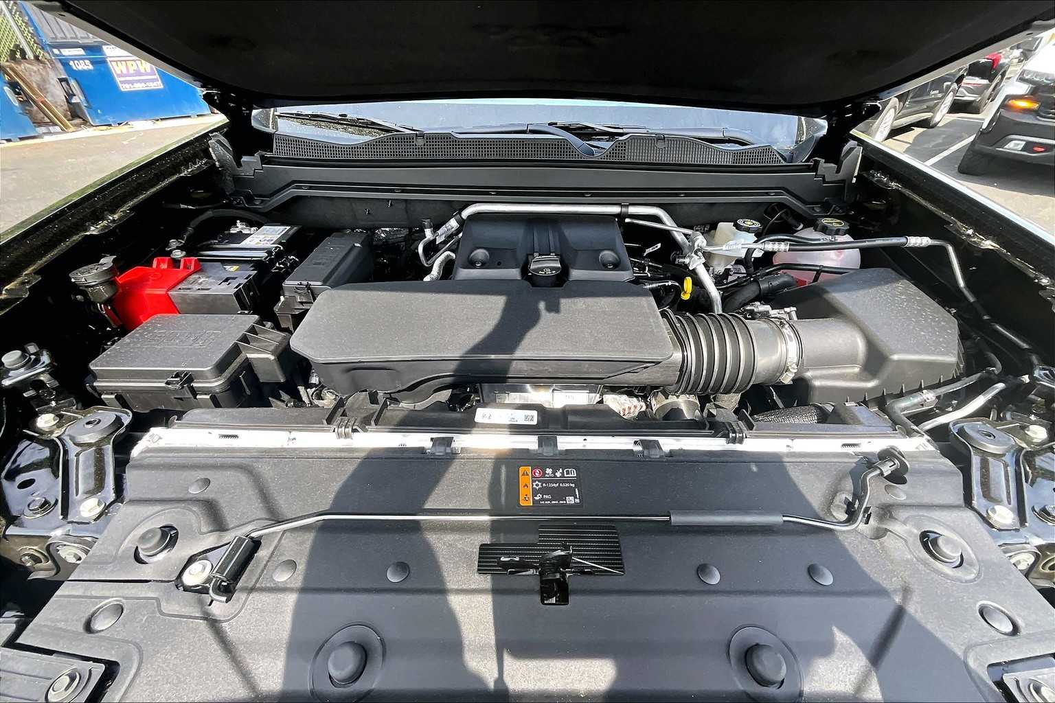 2025 Chevrolet Colorado 4WD Z71 - Photo 16