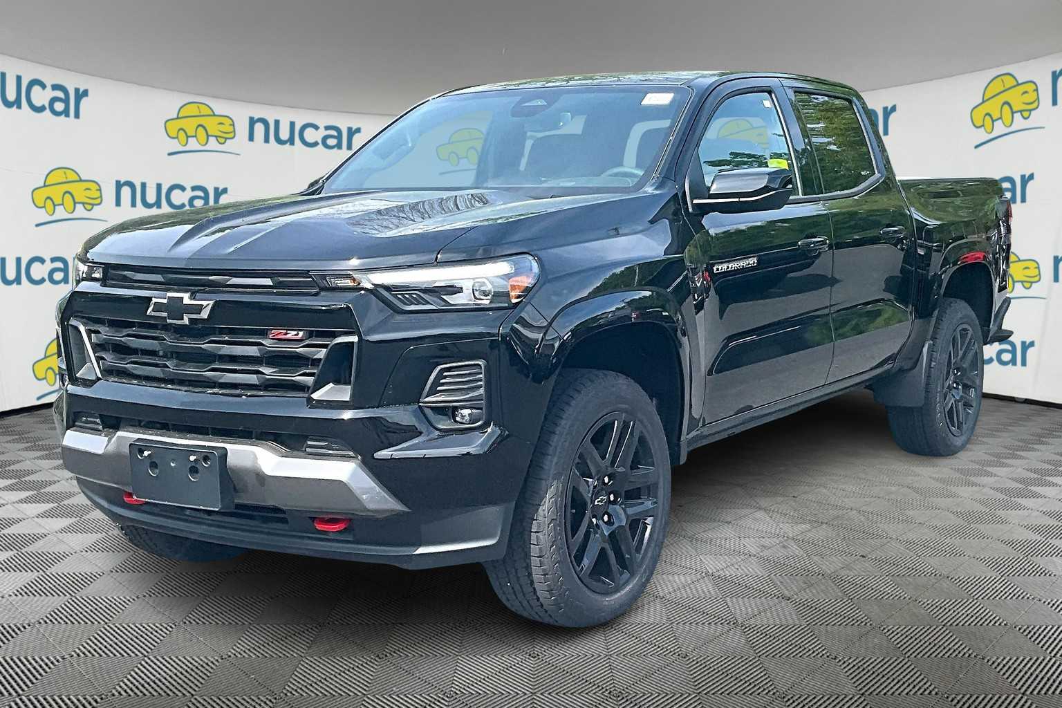 2025 Chevrolet Colorado 4WD Z71 - Photo 4