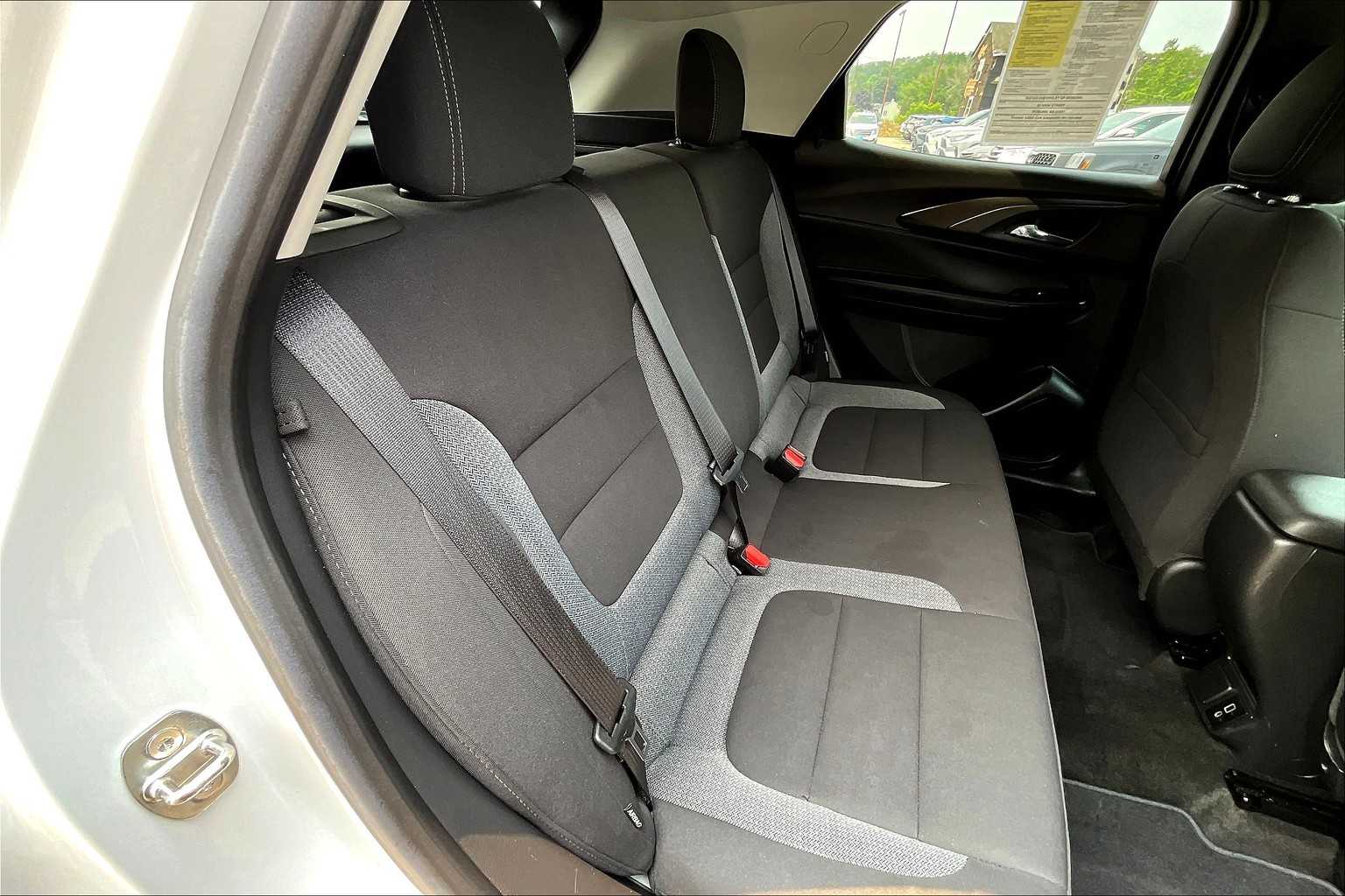 2023 Chevrolet TrailBlazer LT - Photo 16