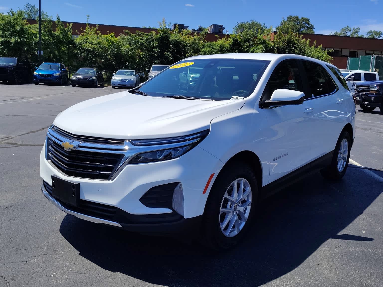 2022 Chevrolet Equinox LT - Photo 3