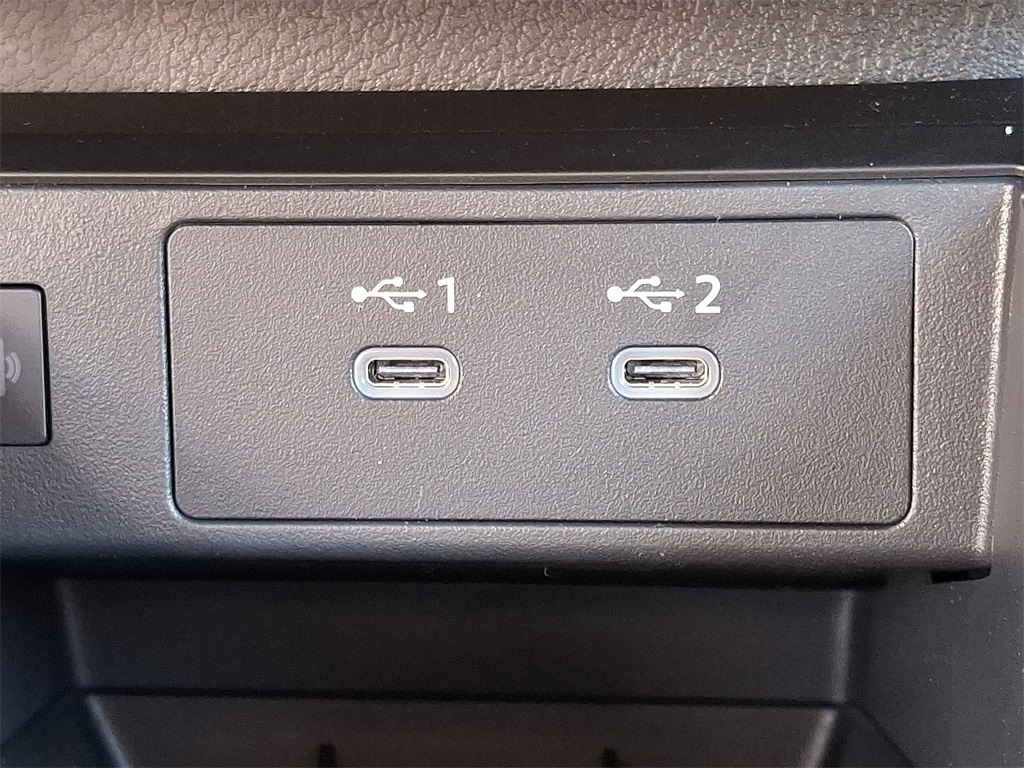 2025 Nissan Kicks SV - Photo 18