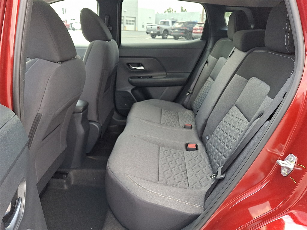 2025 Nissan Kicks SV - Photo 6