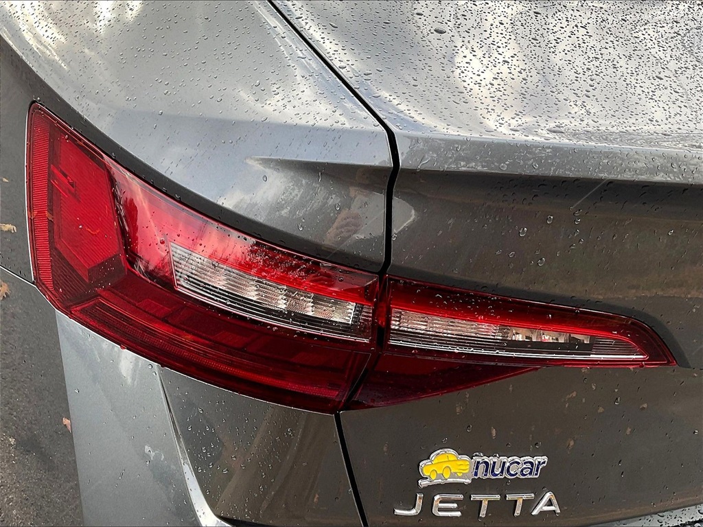 2023 Volkswagen Jetta 1.5T SE - Photo 29