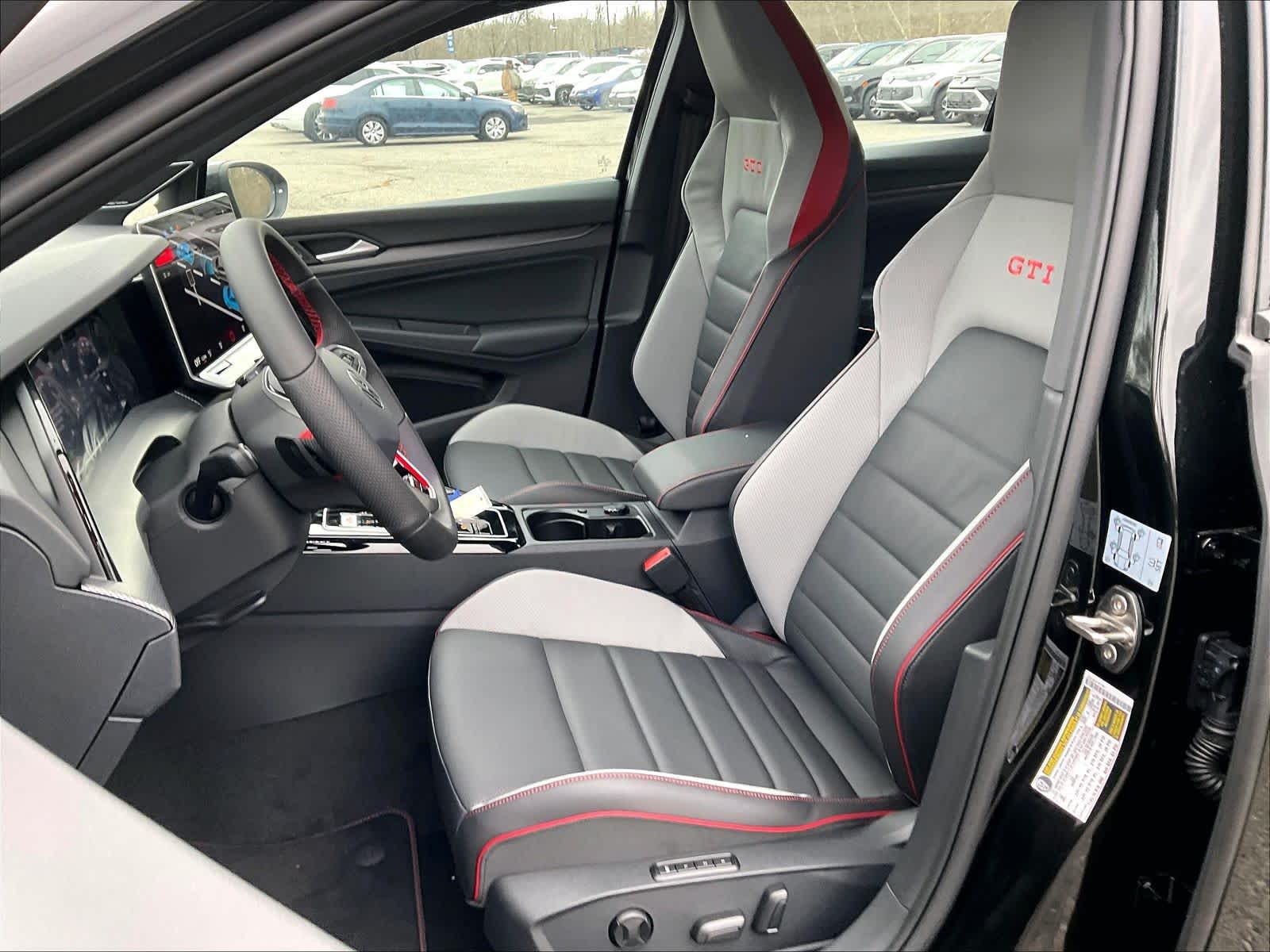 2026 Volkswagen Golf GTI SE - Photo 11