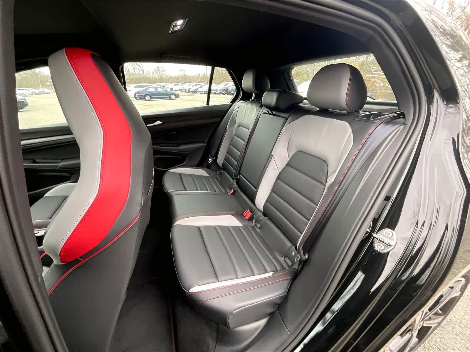 2026 Volkswagen Golf GTI SE - Photo 15