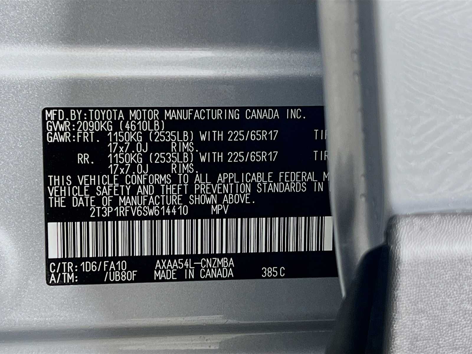 2025 Toyota RAV4 XLE - Photo 20