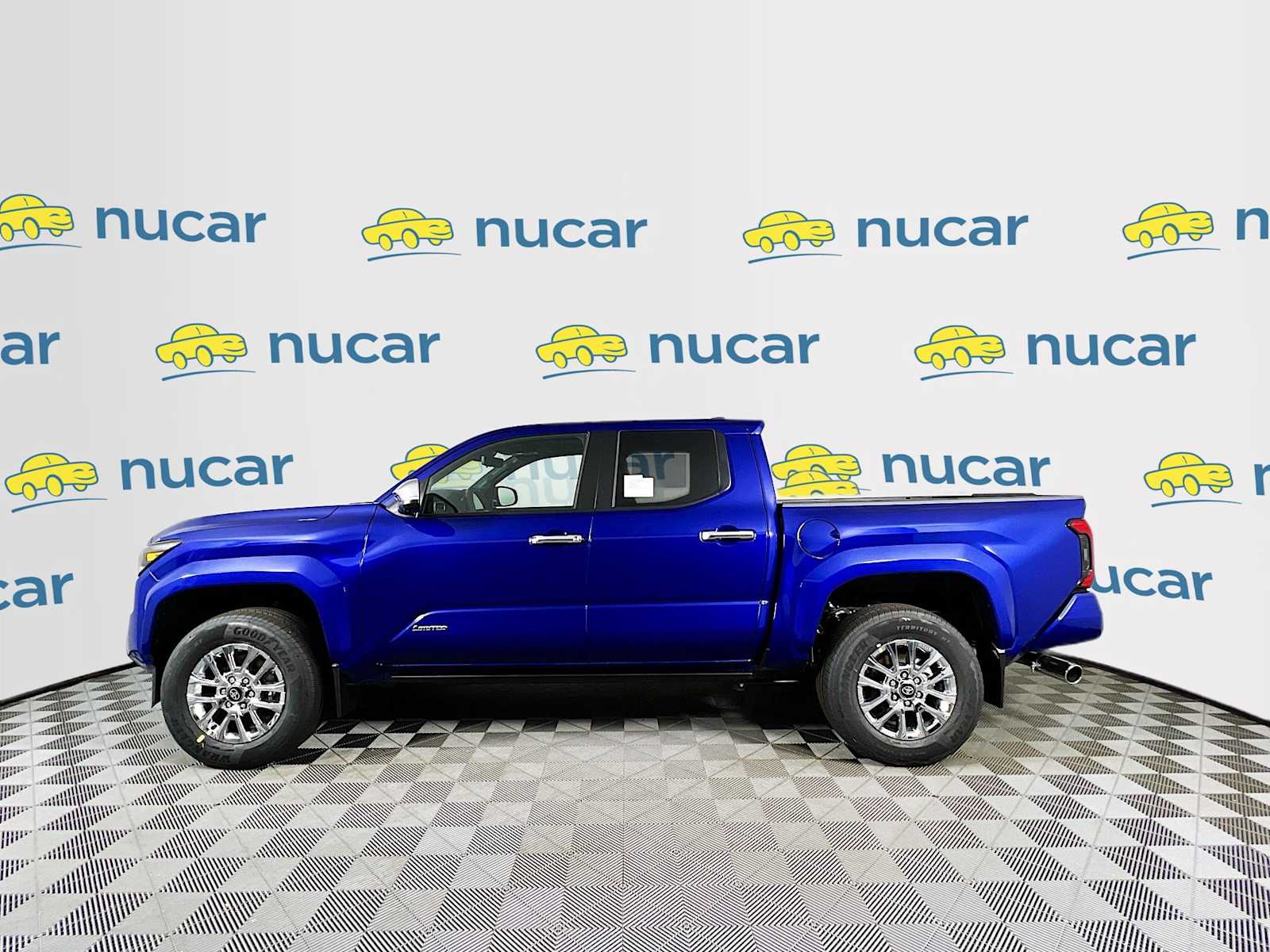 2025 Toyota Tacoma Limited - Photo 3