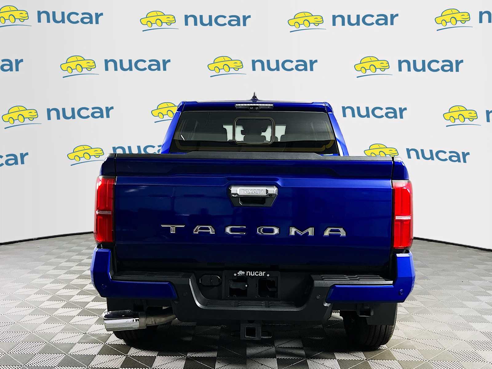 2025 Toyota Tacoma Limited - Photo 5