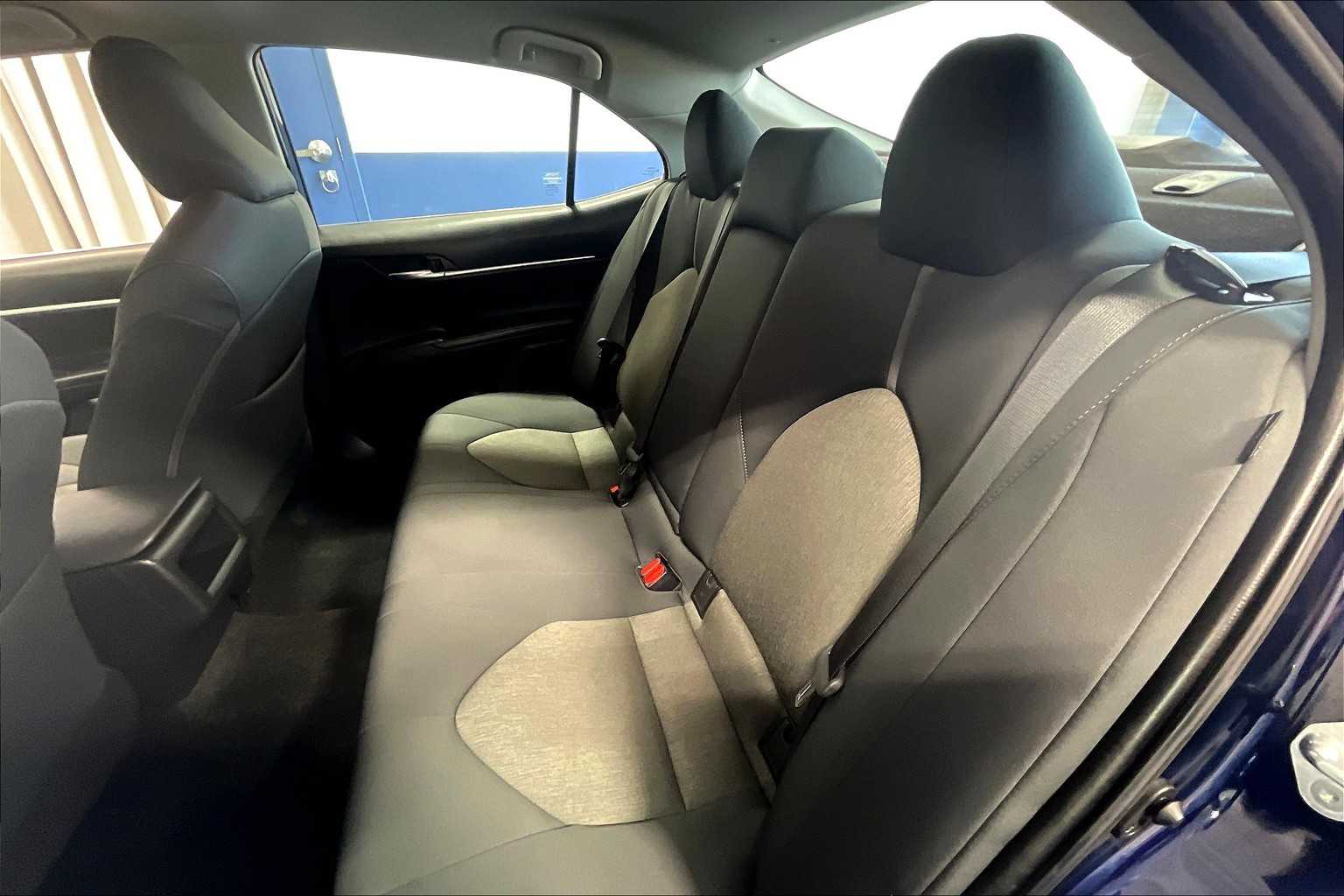 2022 Toyota Camry LE - Photo 15