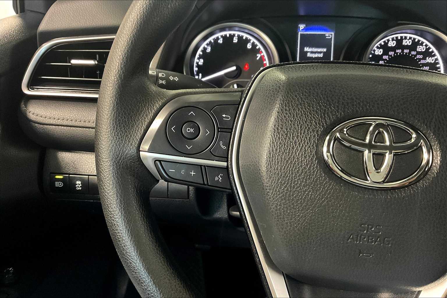2022 Toyota Camry LE - Photo 22