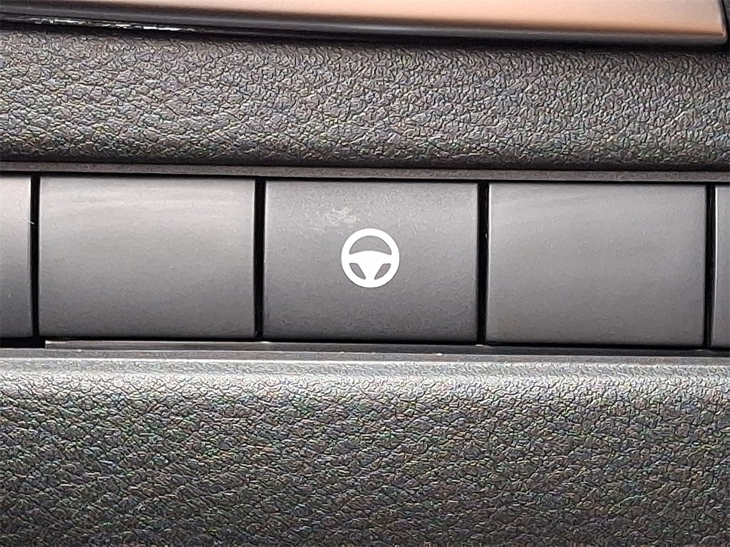 2026 Nissan Rogue SV - Photo 17