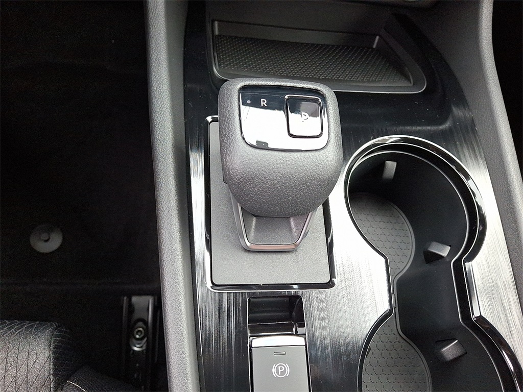 2026 Nissan Rogue SV - Photo 10