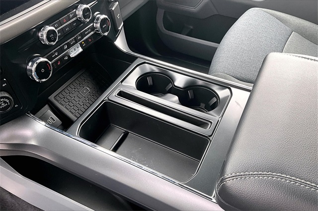 2025 Ford F-150 XLT - Photo 9