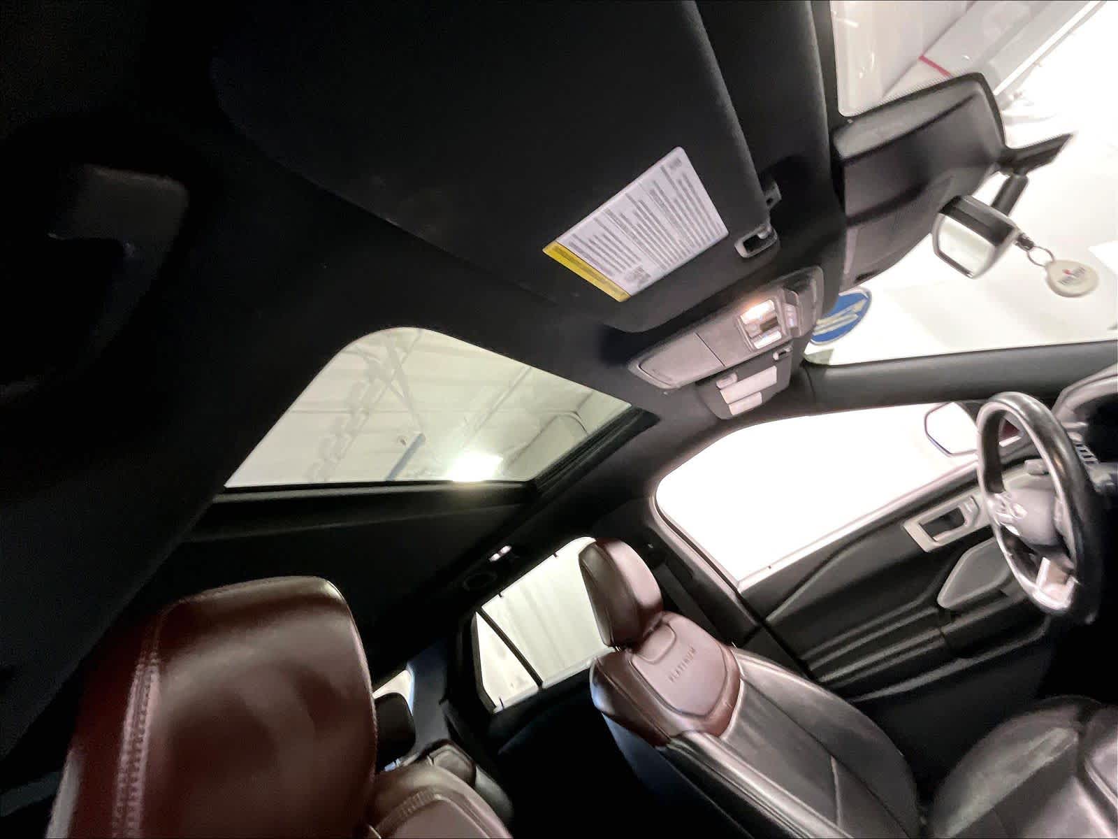 2020 Ford Explorer Platinum - Photo 22