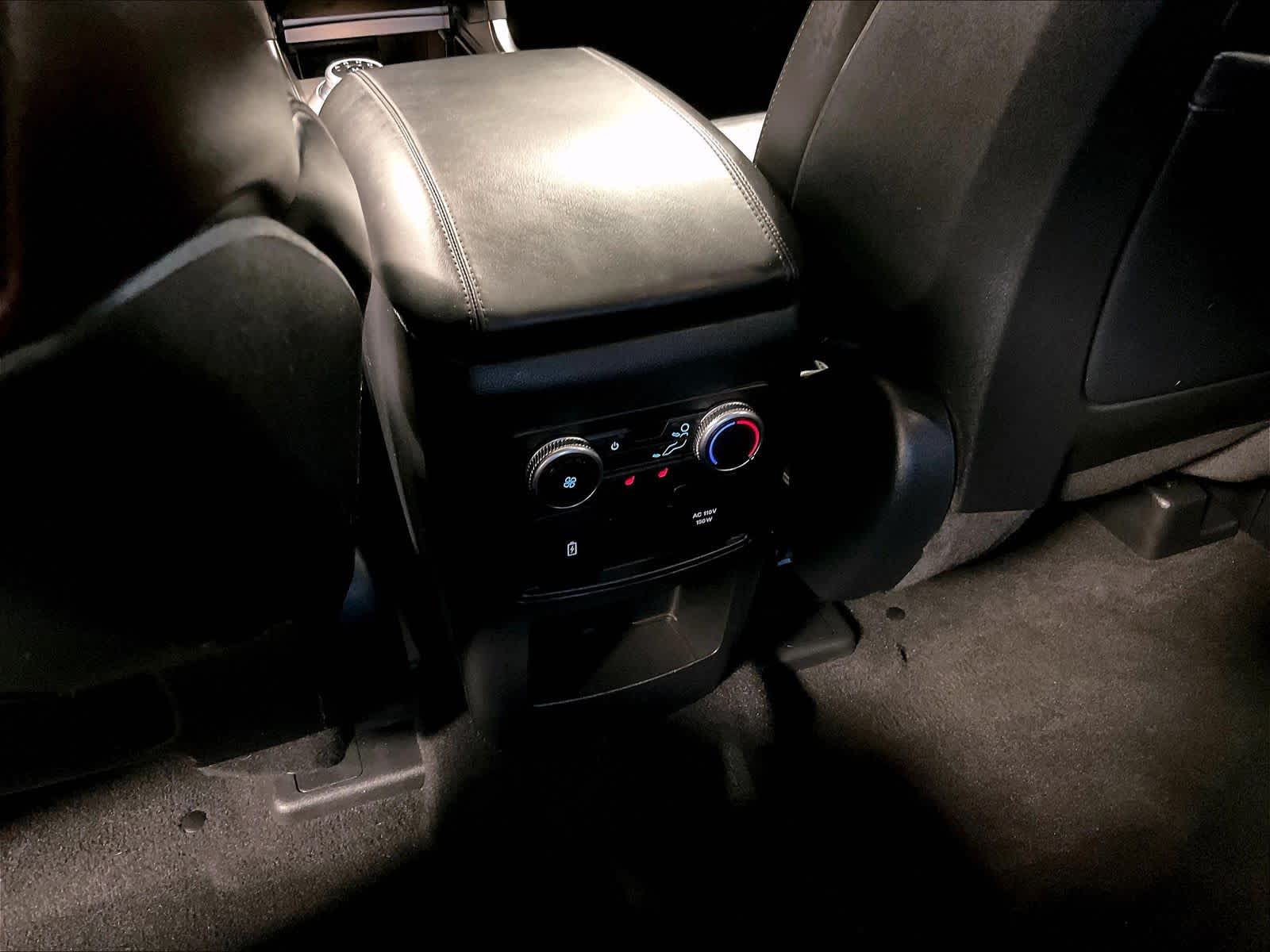 2020 Ford Explorer Platinum - Photo 28