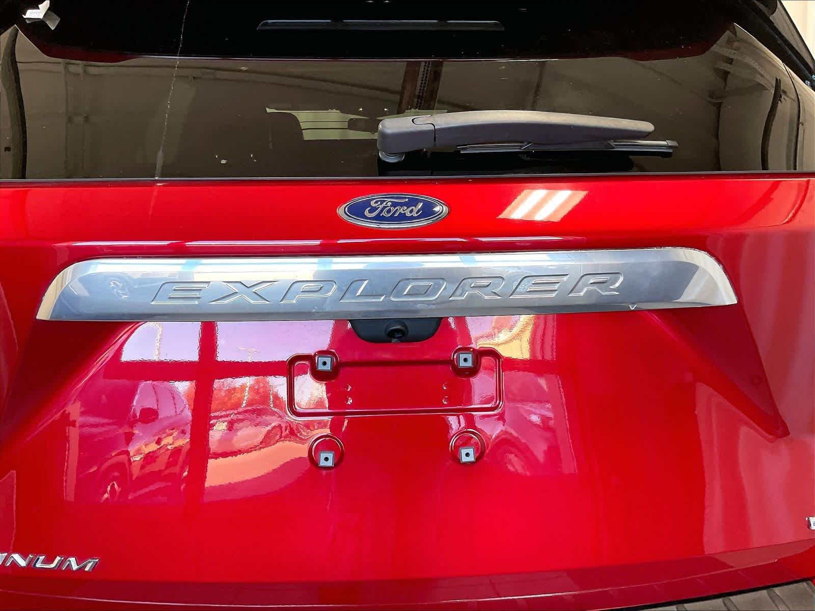 2020 Ford Explorer Platinum - Photo 29