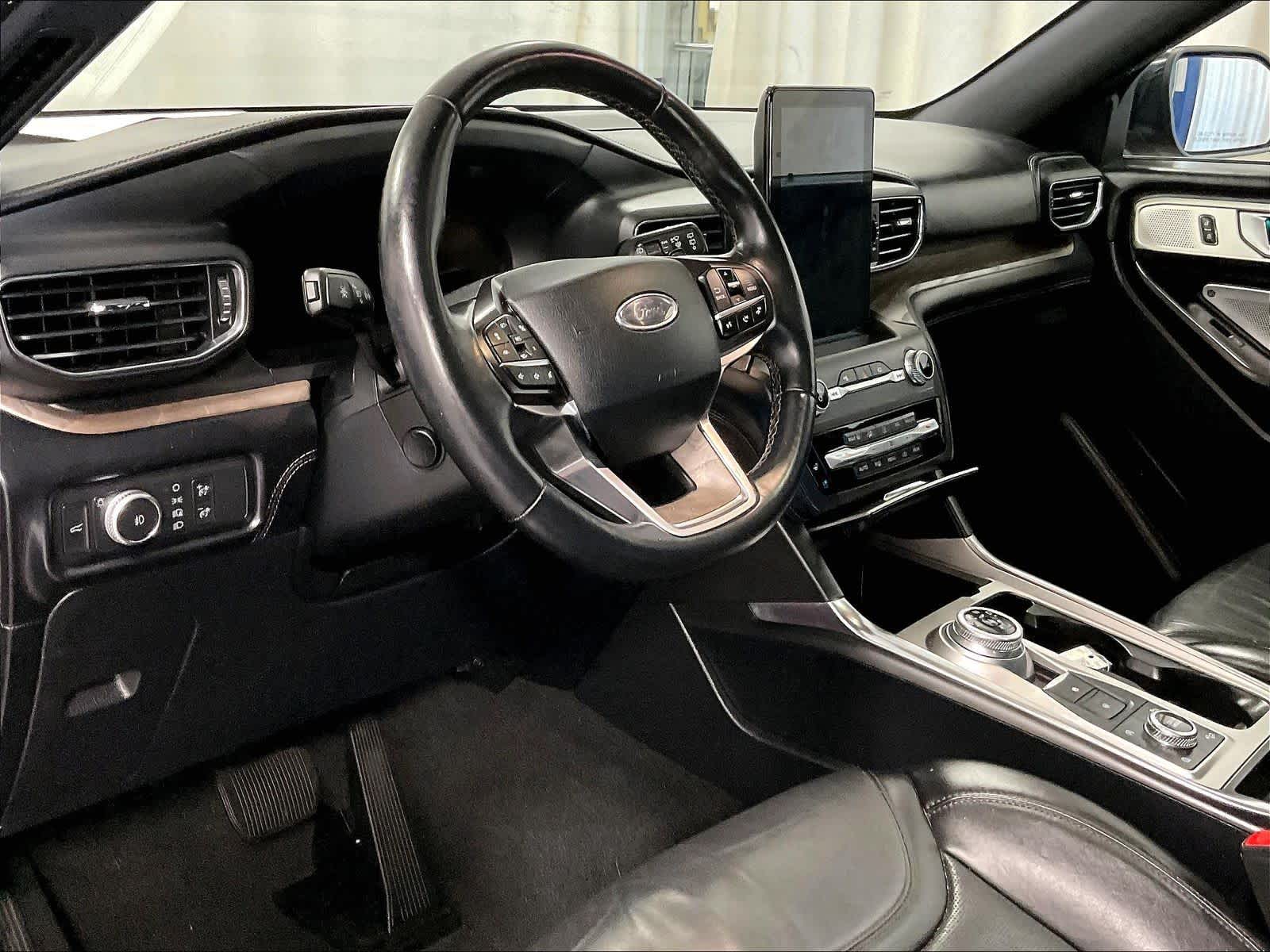 2020 Ford Explorer Platinum - Photo 8