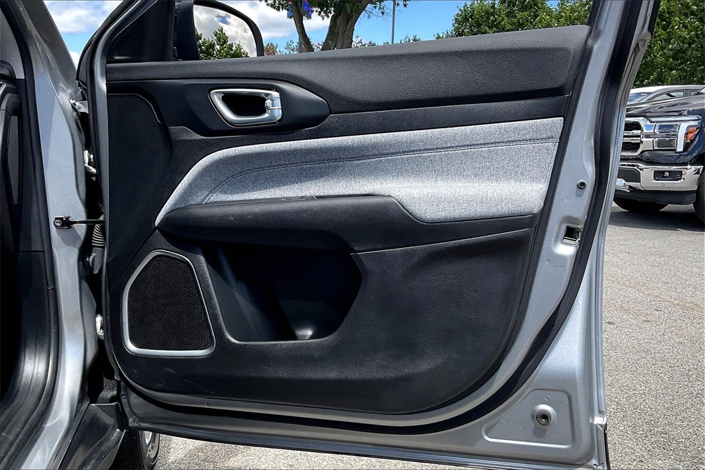 2022 Jeep Compass Latitude - Photo 11