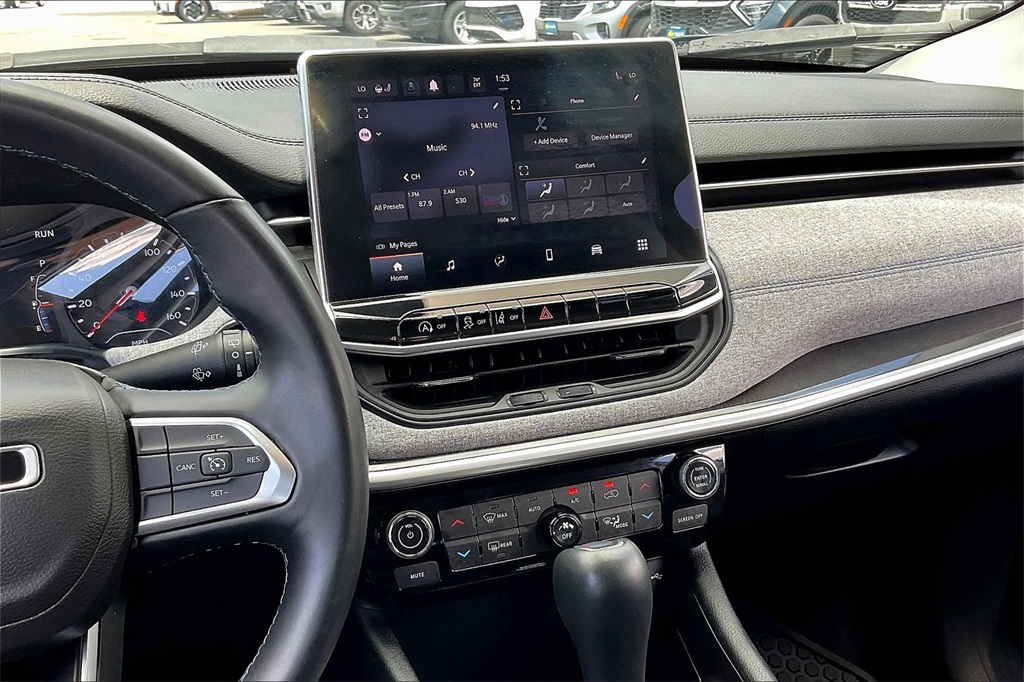2022 Jeep Compass Latitude - Photo 17