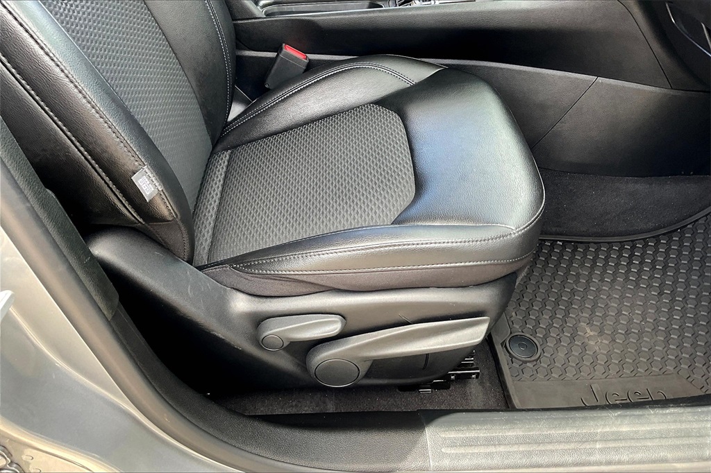2022 Jeep Compass Latitude - Photo 36