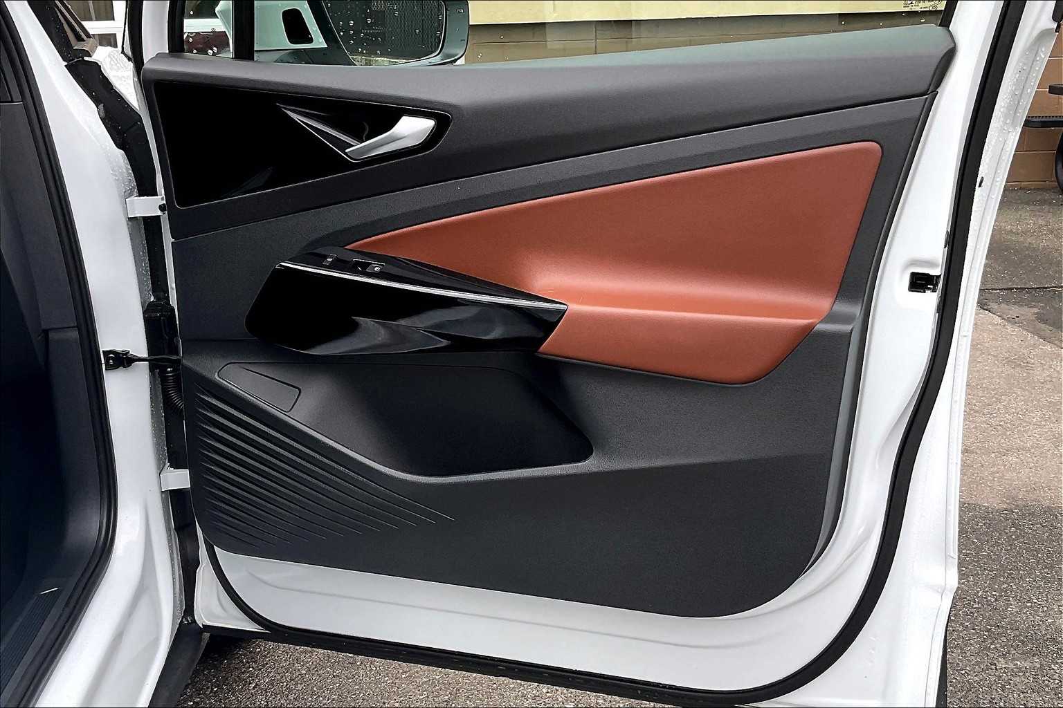 2021 Volkswagen ID.4 Pro S - Photo 12