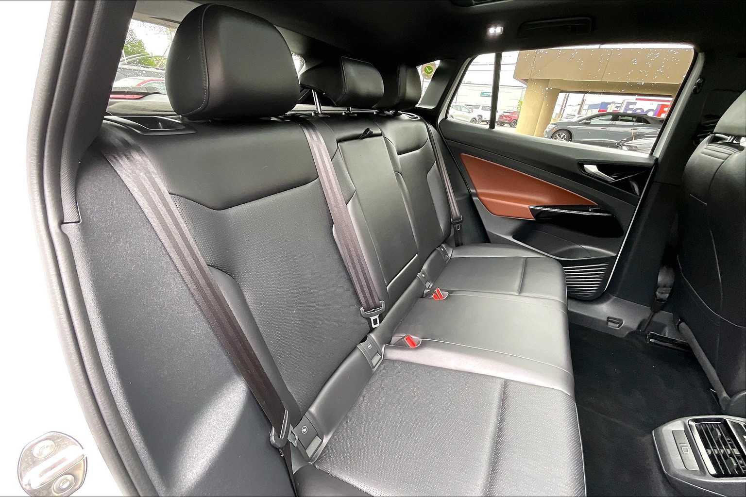 2021 Volkswagen ID.4 Pro S - Photo 16