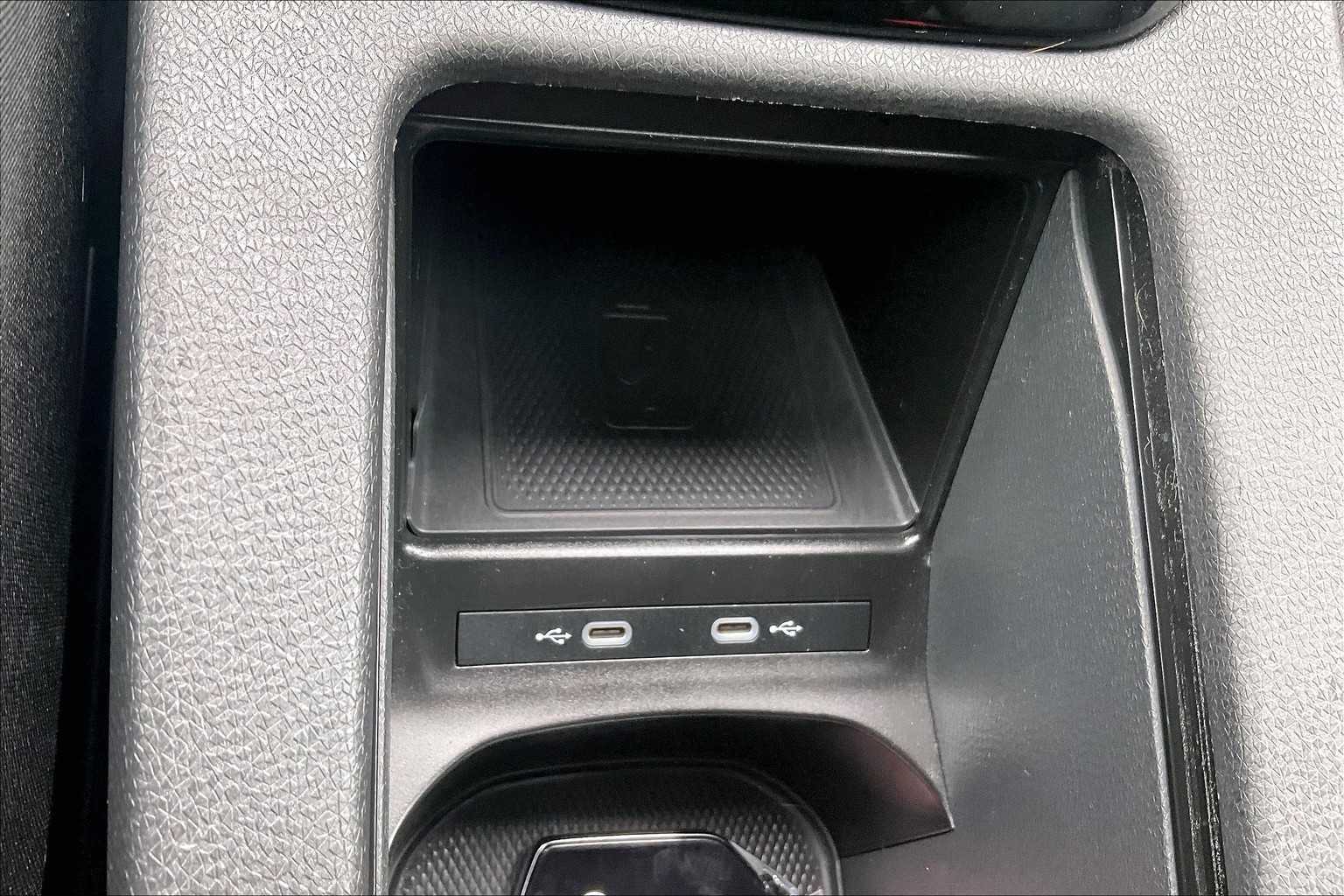 2021 Volkswagen ID.4 Pro S - Photo 27