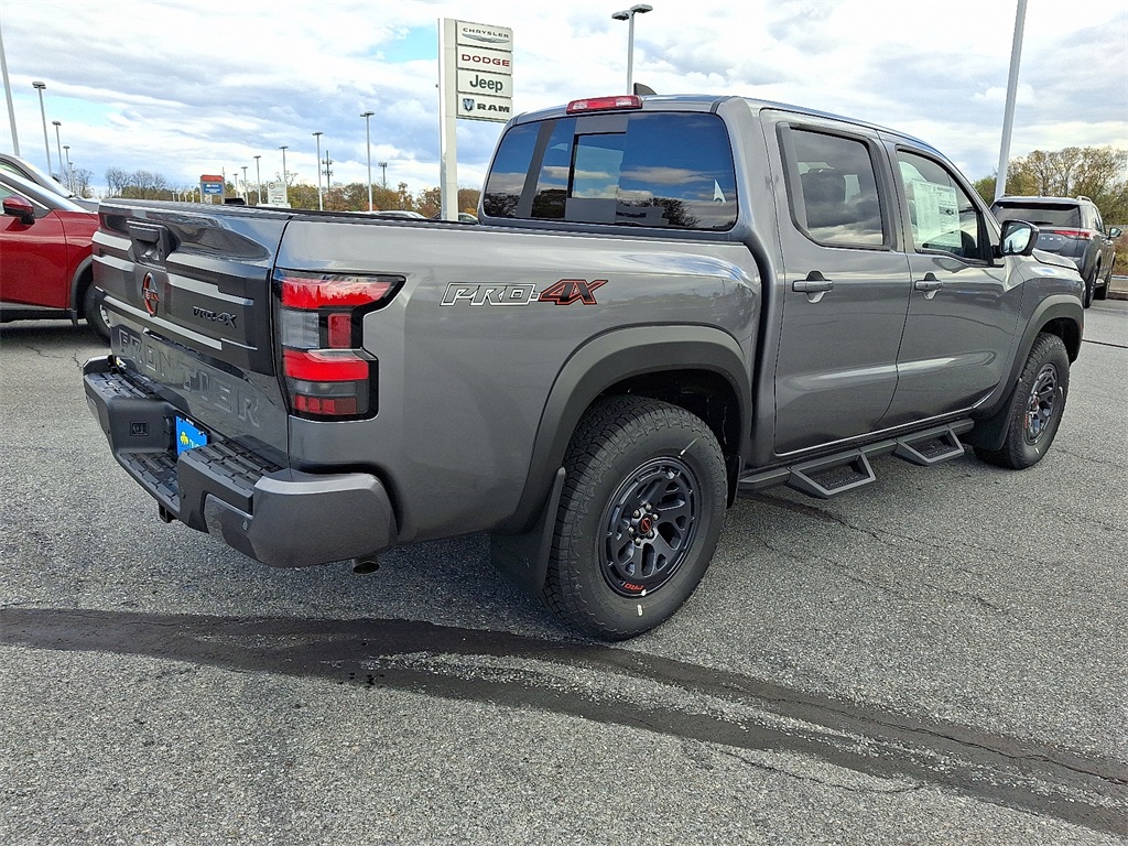 2026 Nissan Frontier PRO-4X - Photo 4