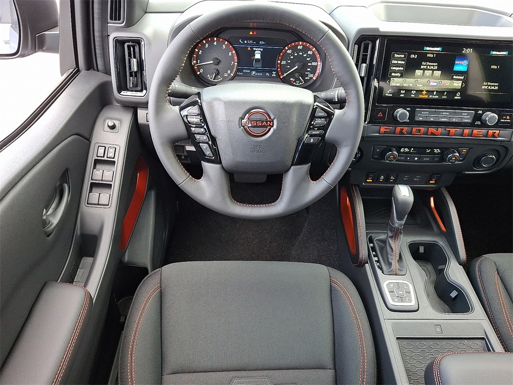 2026 Nissan Frontier PRO-4X - Photo 7