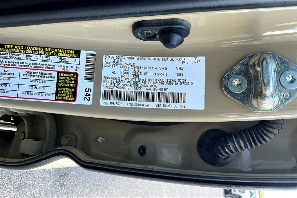 2017 Toyota Tacoma SR5 - Photo 35