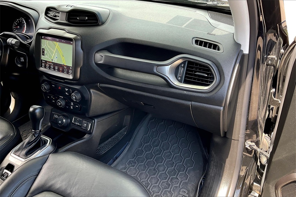 2021 Jeep Renegade Limited - Photo 12