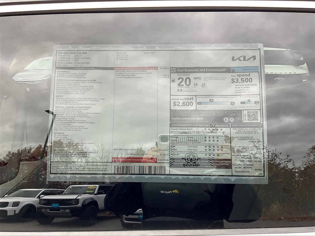 2025 Kia Telluride S - Photo 17