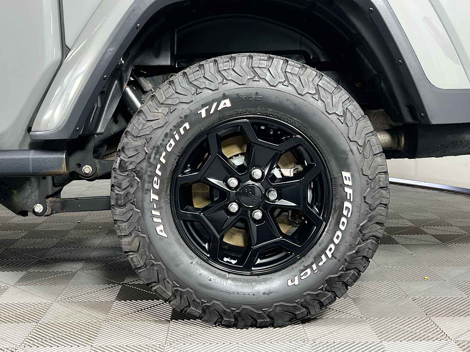 2021 Jeep Gladiator Willys - Photo 32