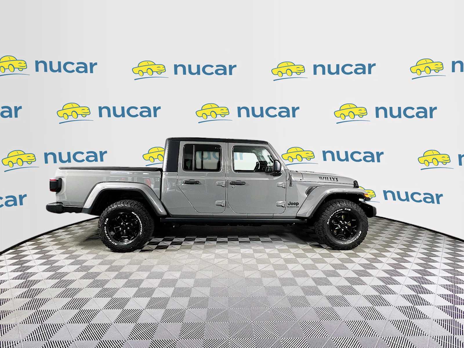 2021 Jeep Gladiator Willys - Photo 8