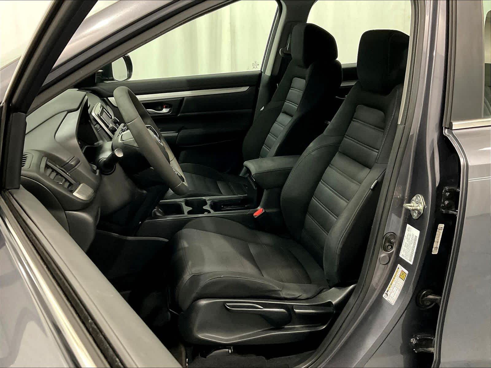 2018 Honda CR-V LX - Photo 10