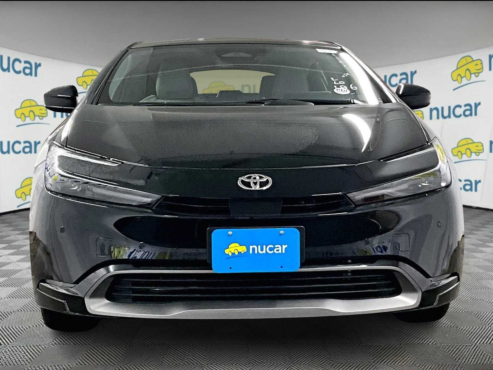 2026 Toyota Prius XLE - Photo 3