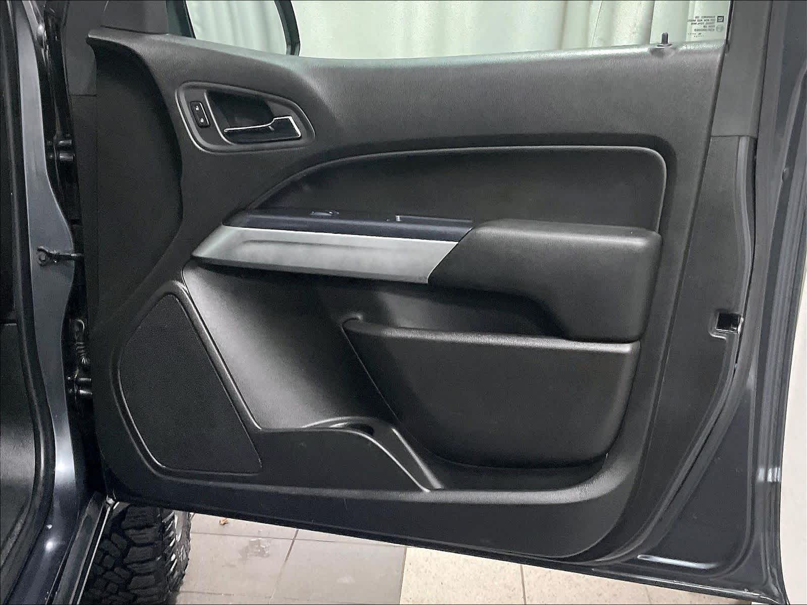 2016 Chevrolet Colorado 4WD LT - Photo 12