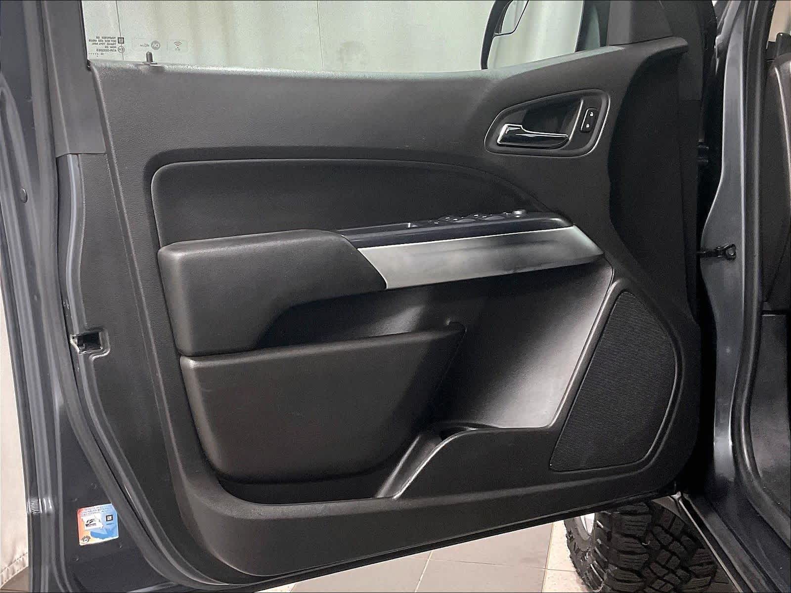 2016 Chevrolet Colorado 4WD LT - Photo 9