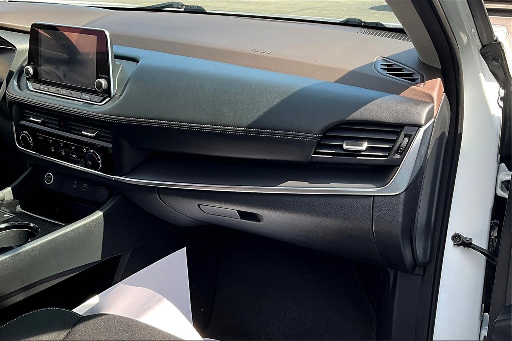 2023 Nissan Rogue S - Photo 13