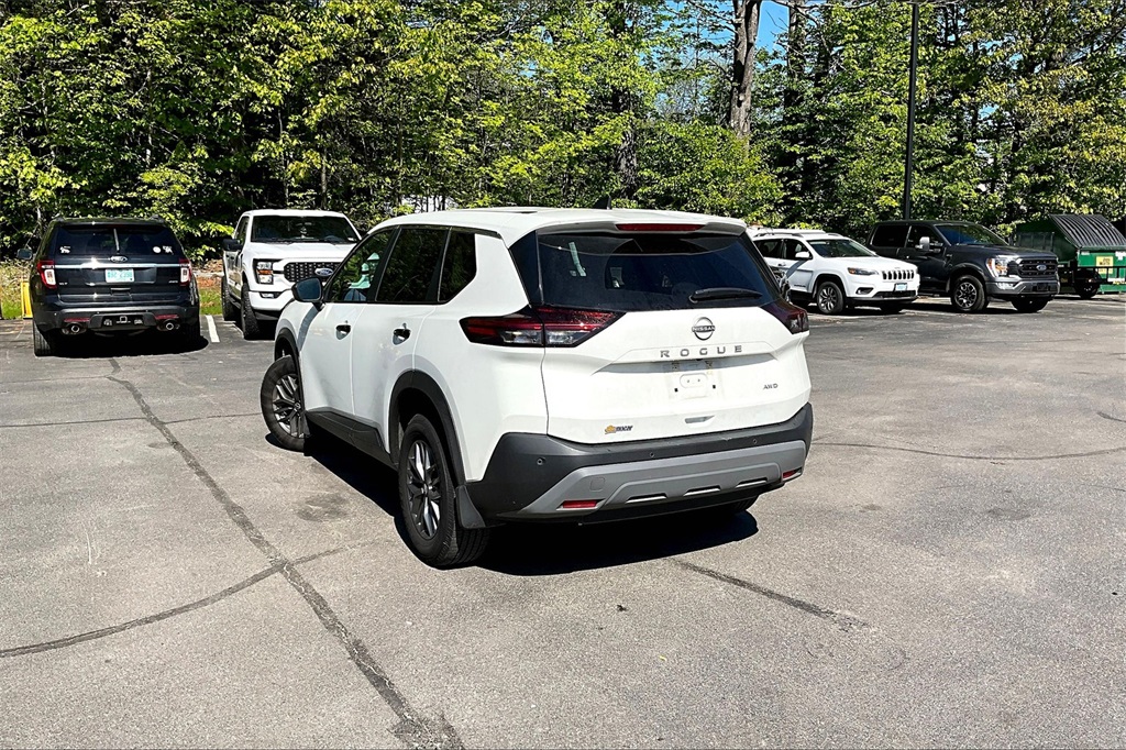 2023 Nissan Rogue S - Photo 6