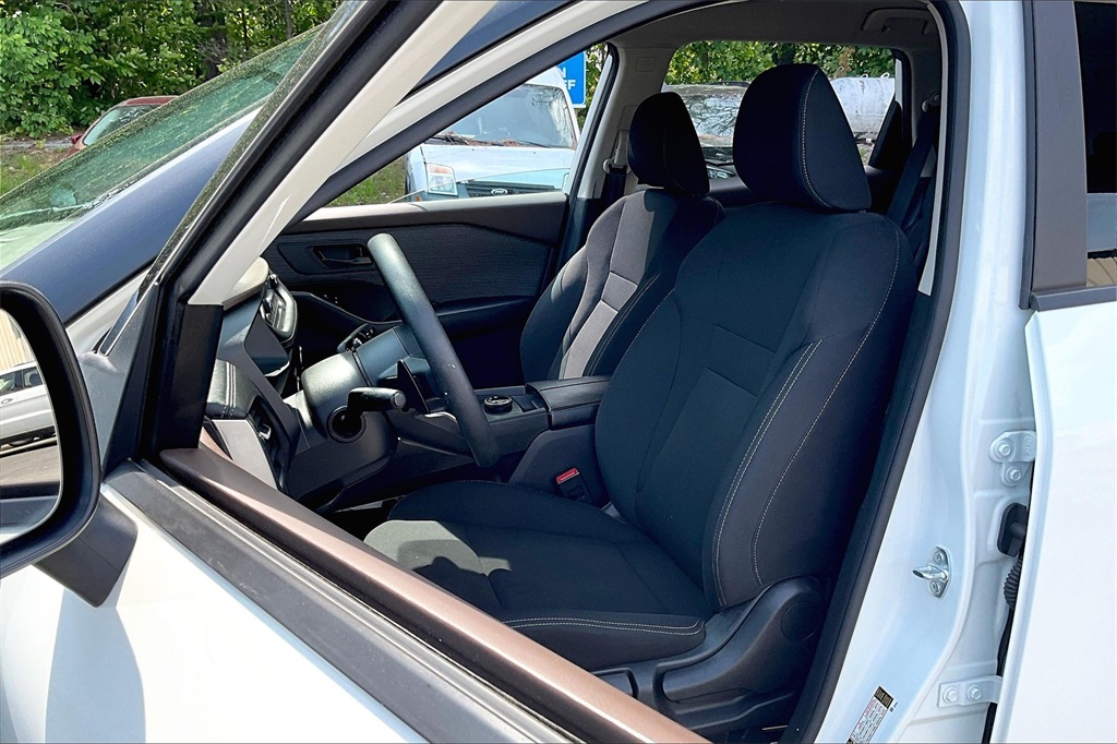 2023 Nissan Rogue S - Photo 10
