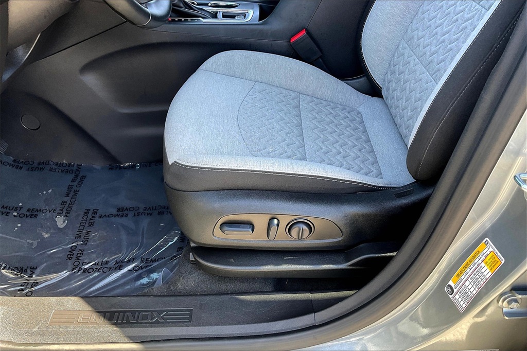 2023 Chevrolet Equinox LT - Photo 32