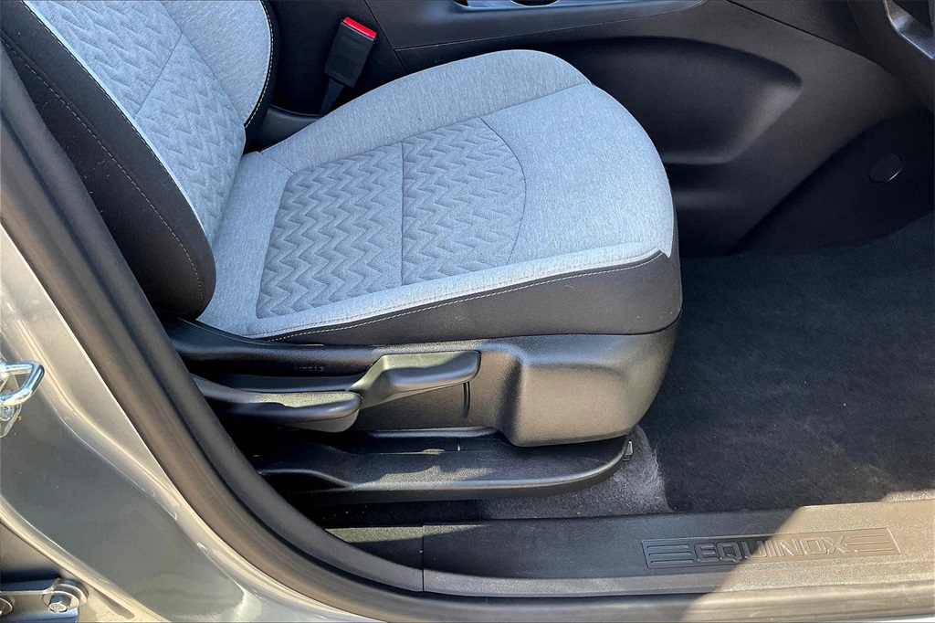 2023 Chevrolet Equinox LT - Photo 35