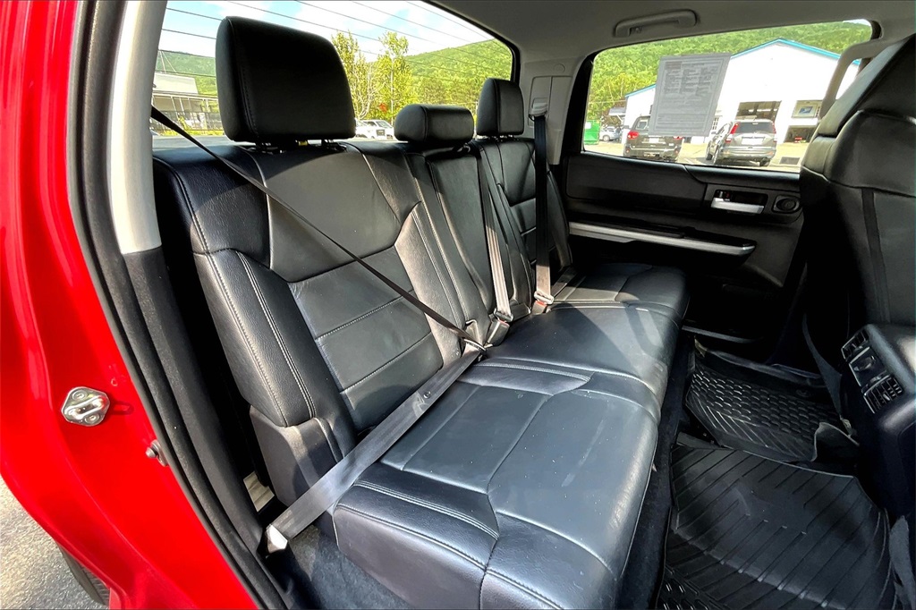 2020 Toyota Tundra SR5 5.7 - Photo 16